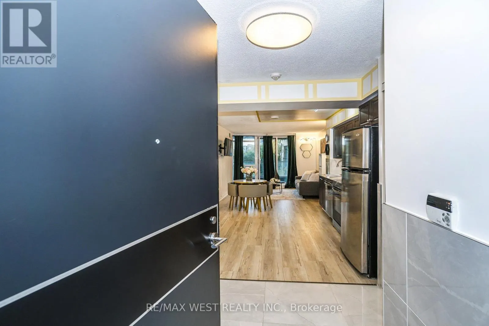 465 - 209 FORT YORK BOULEVARD