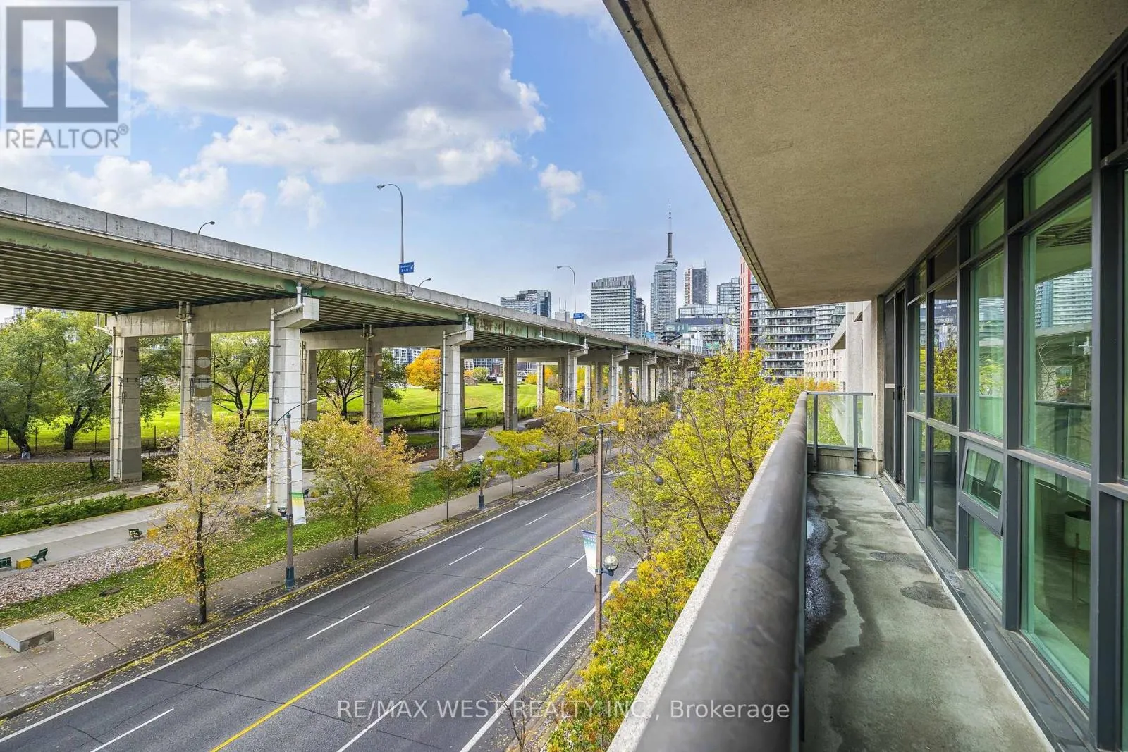 465 - 209 FORT YORK BOULEVARD