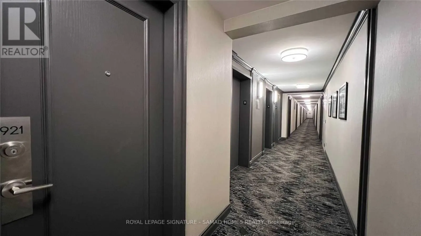 921 - 109 FRONT STREET E