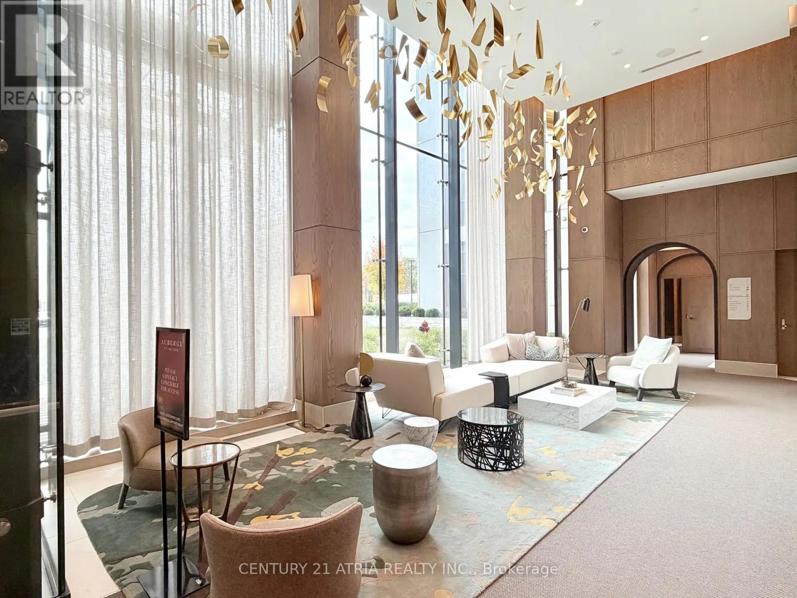 30 INN ON THE PARK DRIVE