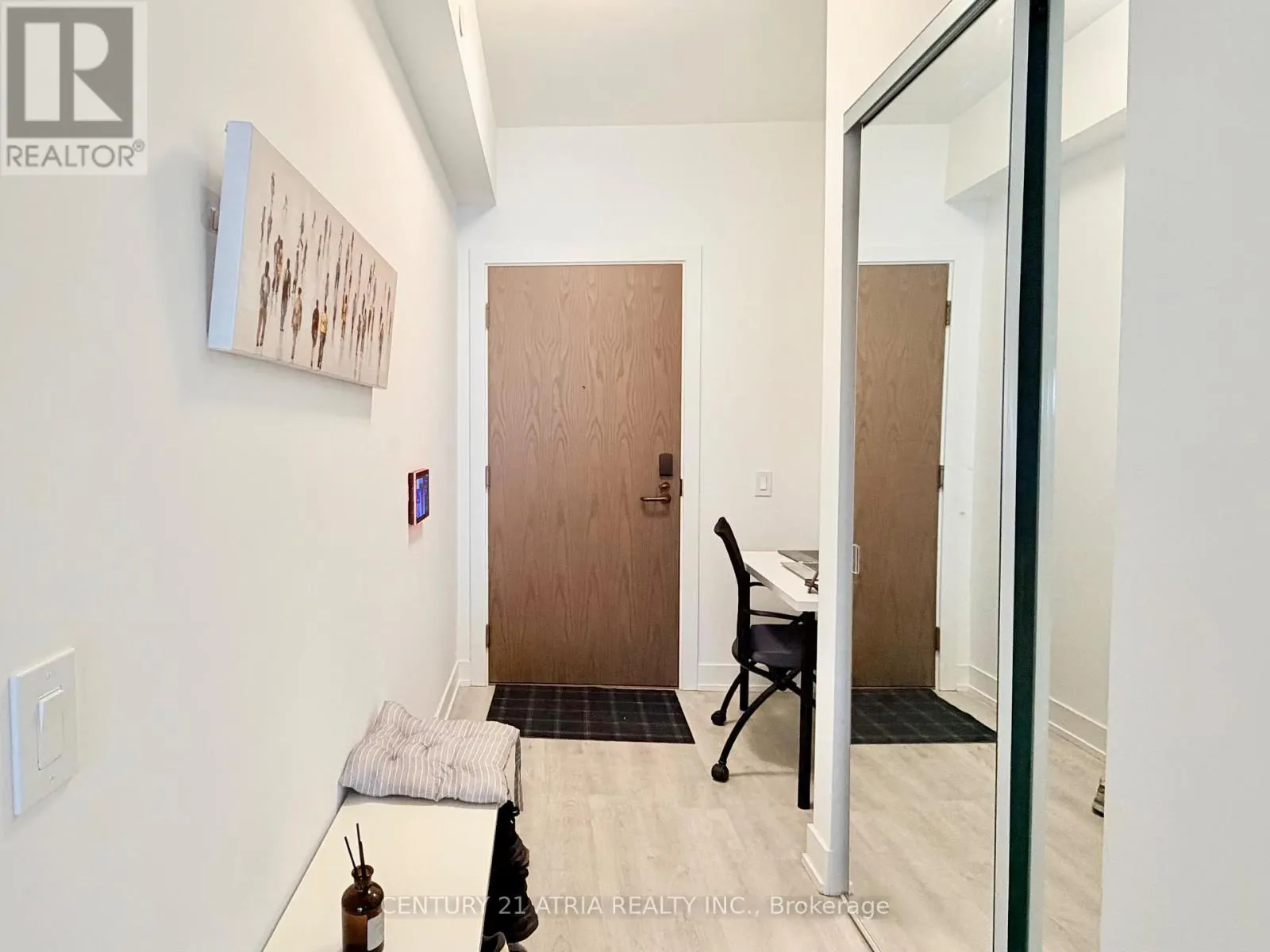 30 INN ON THE PARK DRIVE