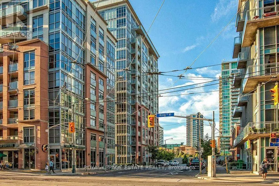 1028 - 1 SHAW STREET