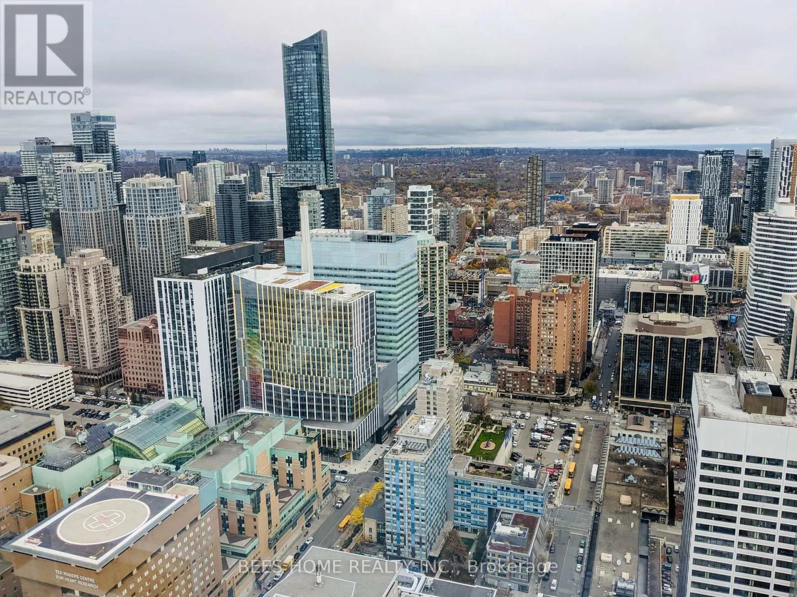 4703 - 488 UNIVERSITY AVENUE