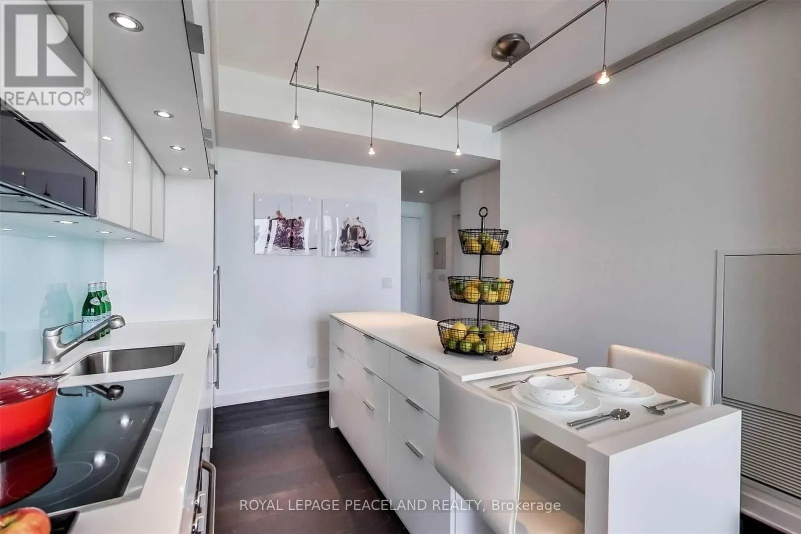 2901 - 110 CHARLES STREET E