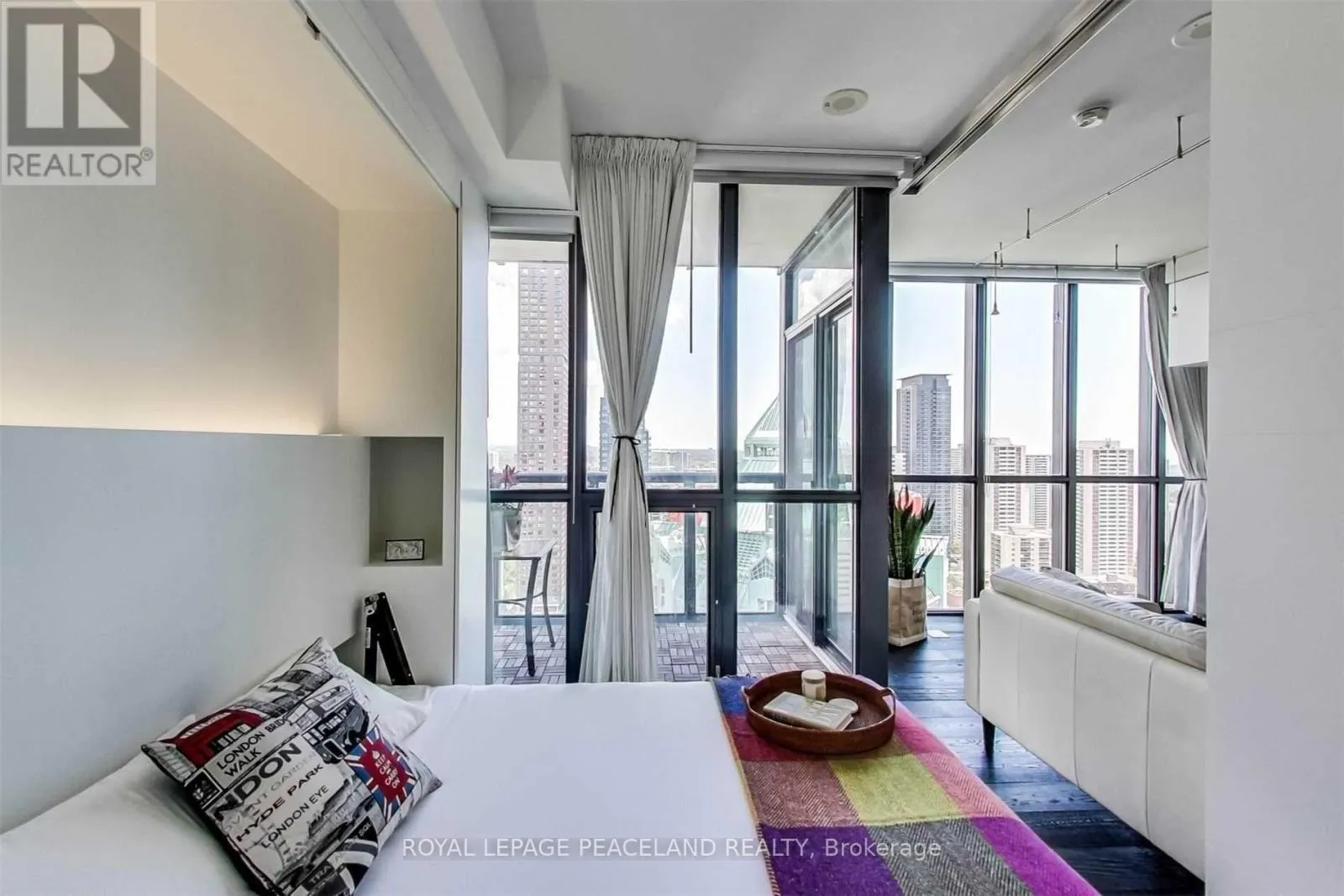 2901 - 110 CHARLES STREET E