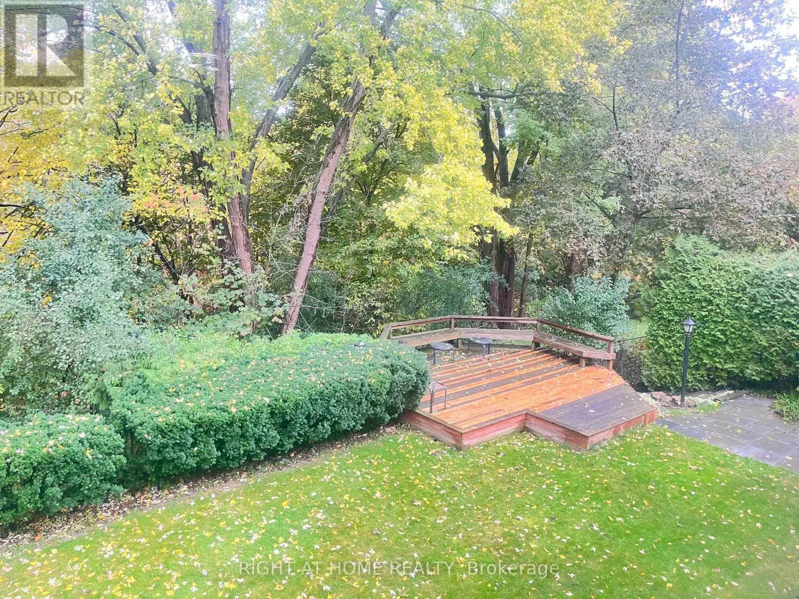 MAIN - 7 WARLOCK CRESCENT