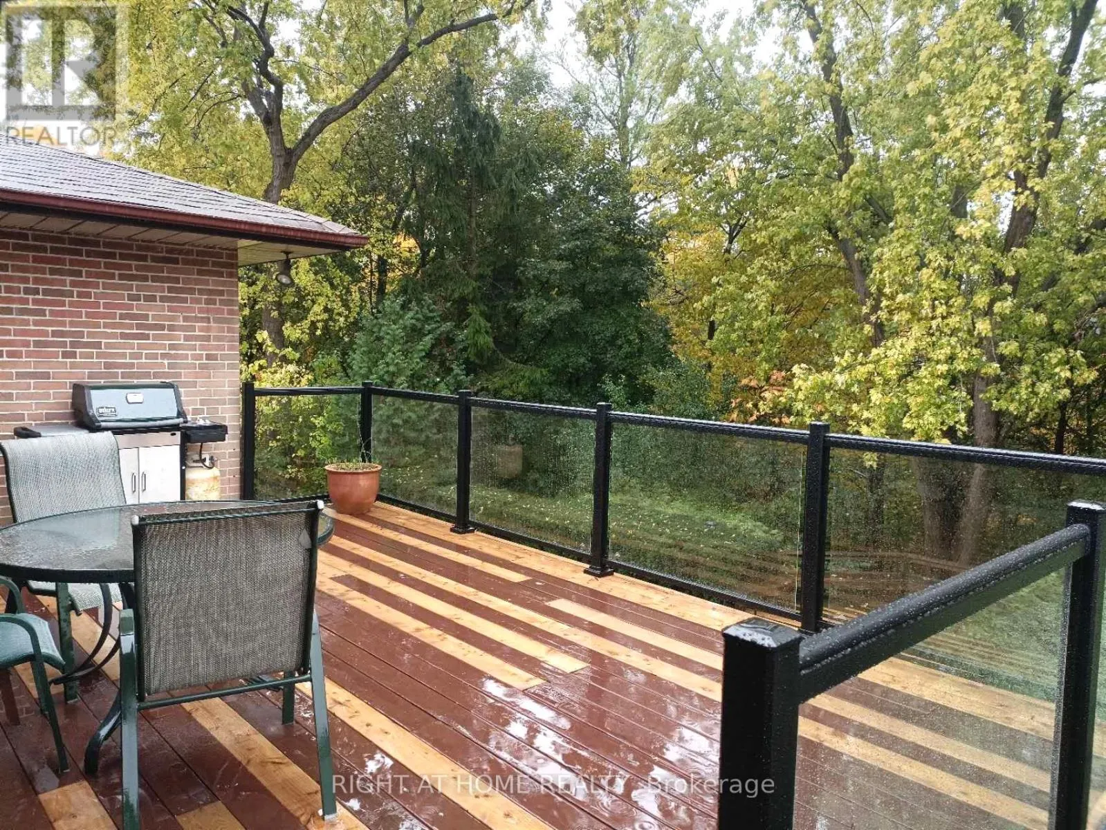 MAIN - 7 WARLOCK CRESCENT