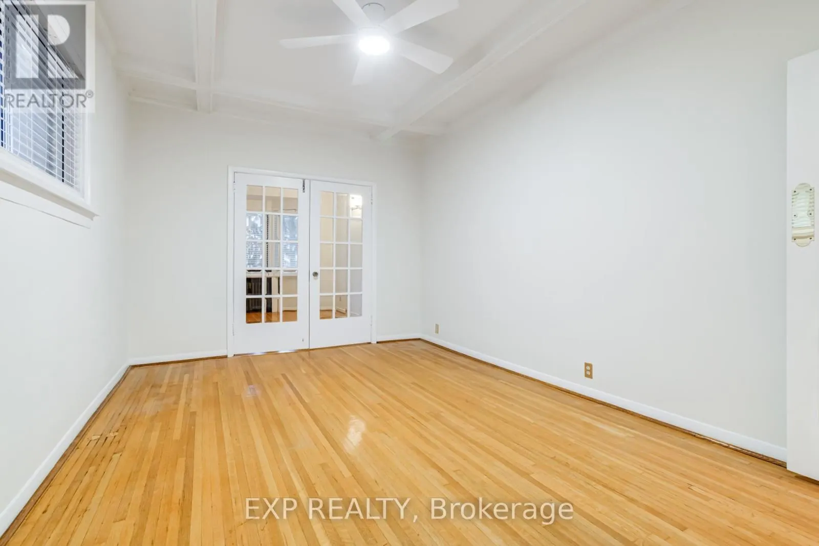 MAIN - 271 LAUDER AVENUE