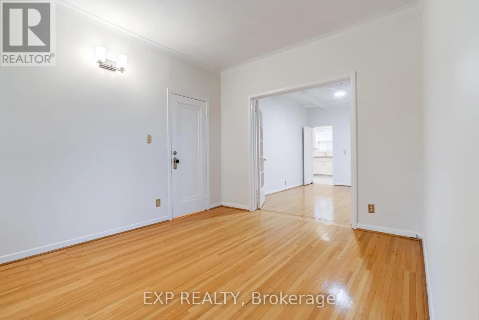 MAIN - 271 LAUDER AVENUE