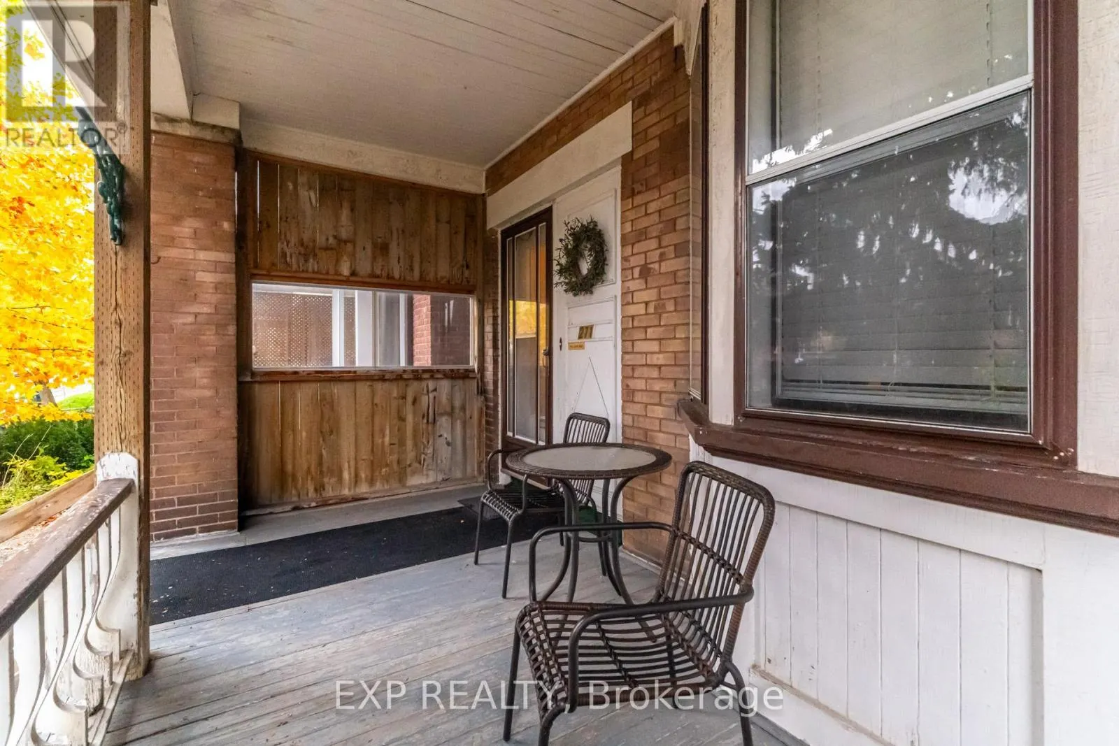 MAIN - 271 LAUDER AVENUE