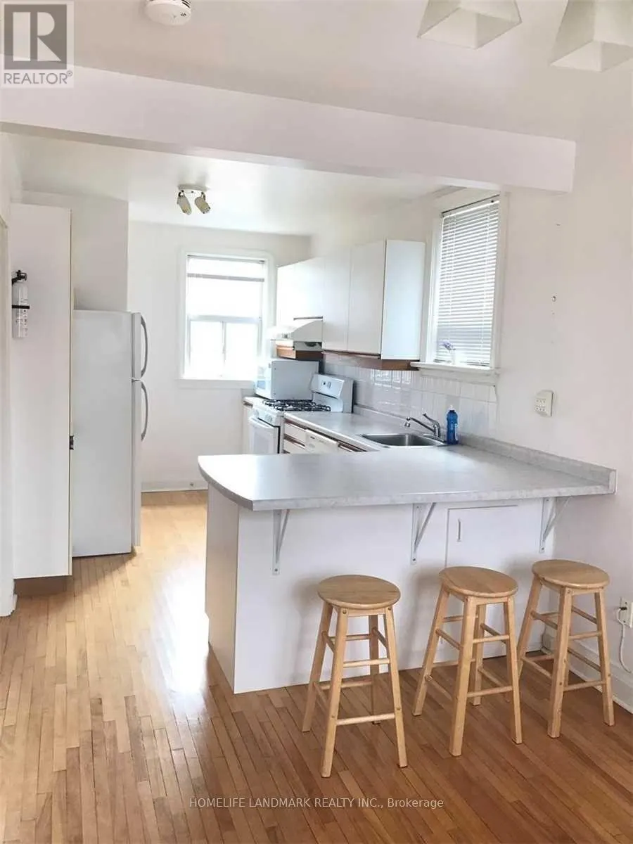 15 CRAIGMORE CRESCENT