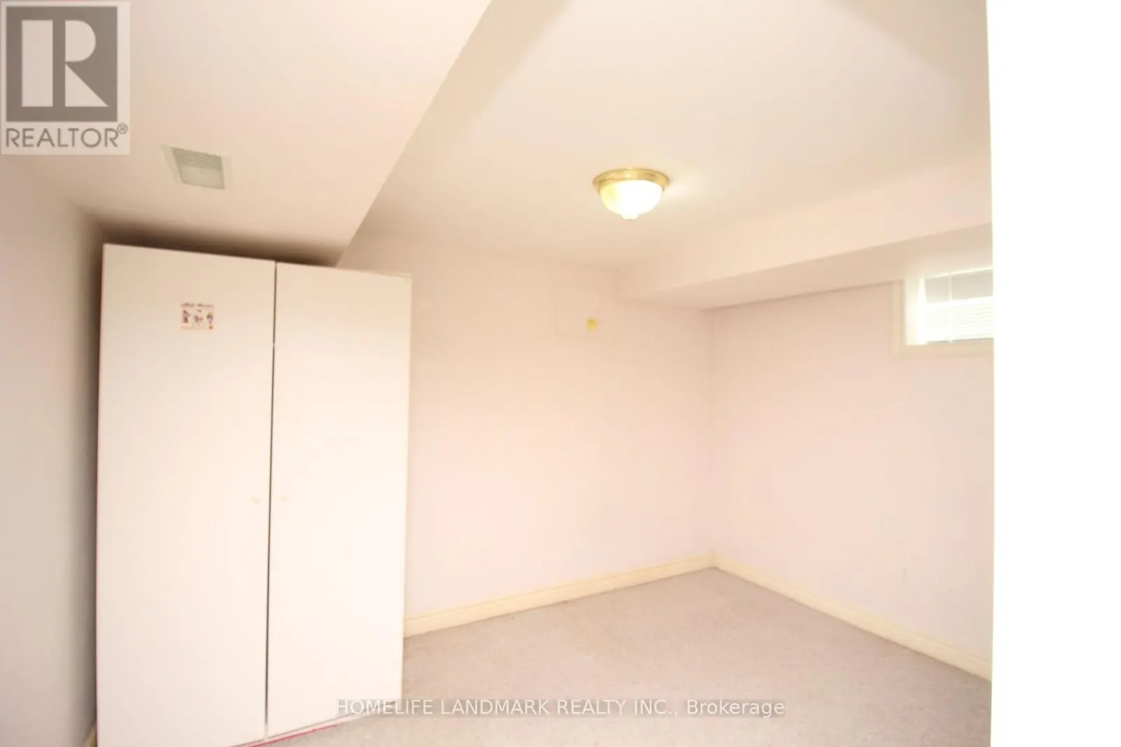 15 CRAIGMORE CRESCENT