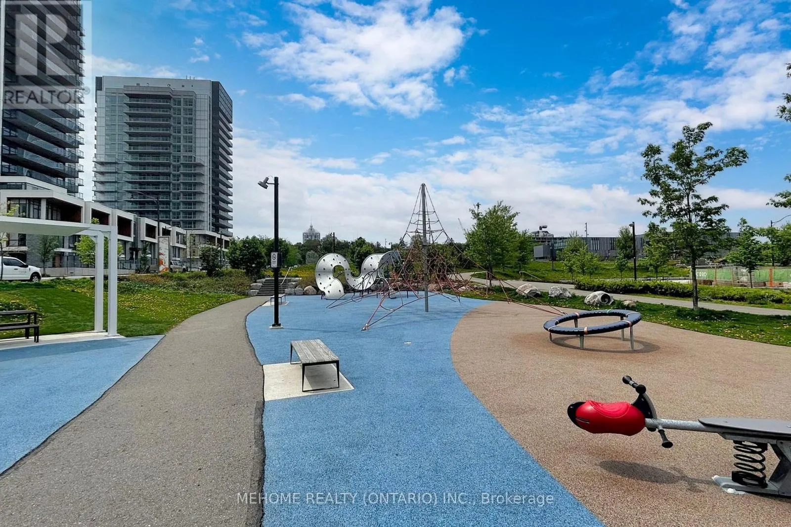 1608 - 95 MCMAHON DRIVE E