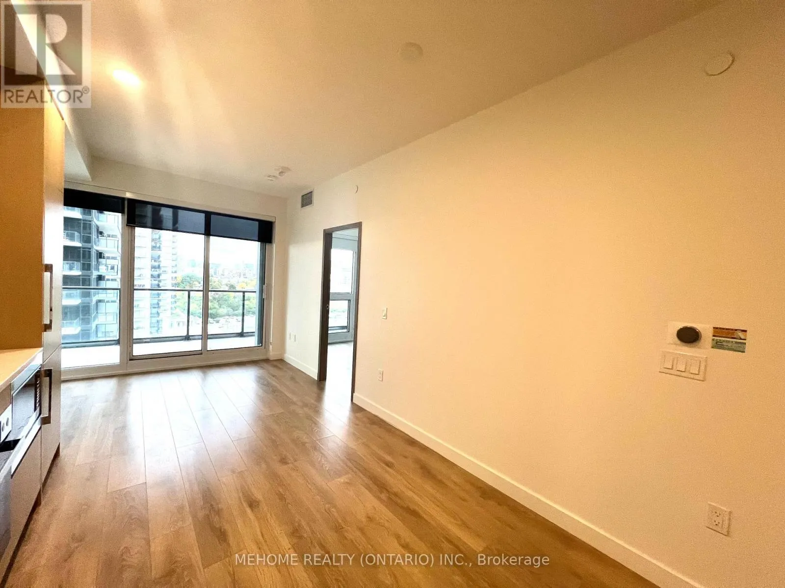 1608 - 95 MCMAHON DRIVE E