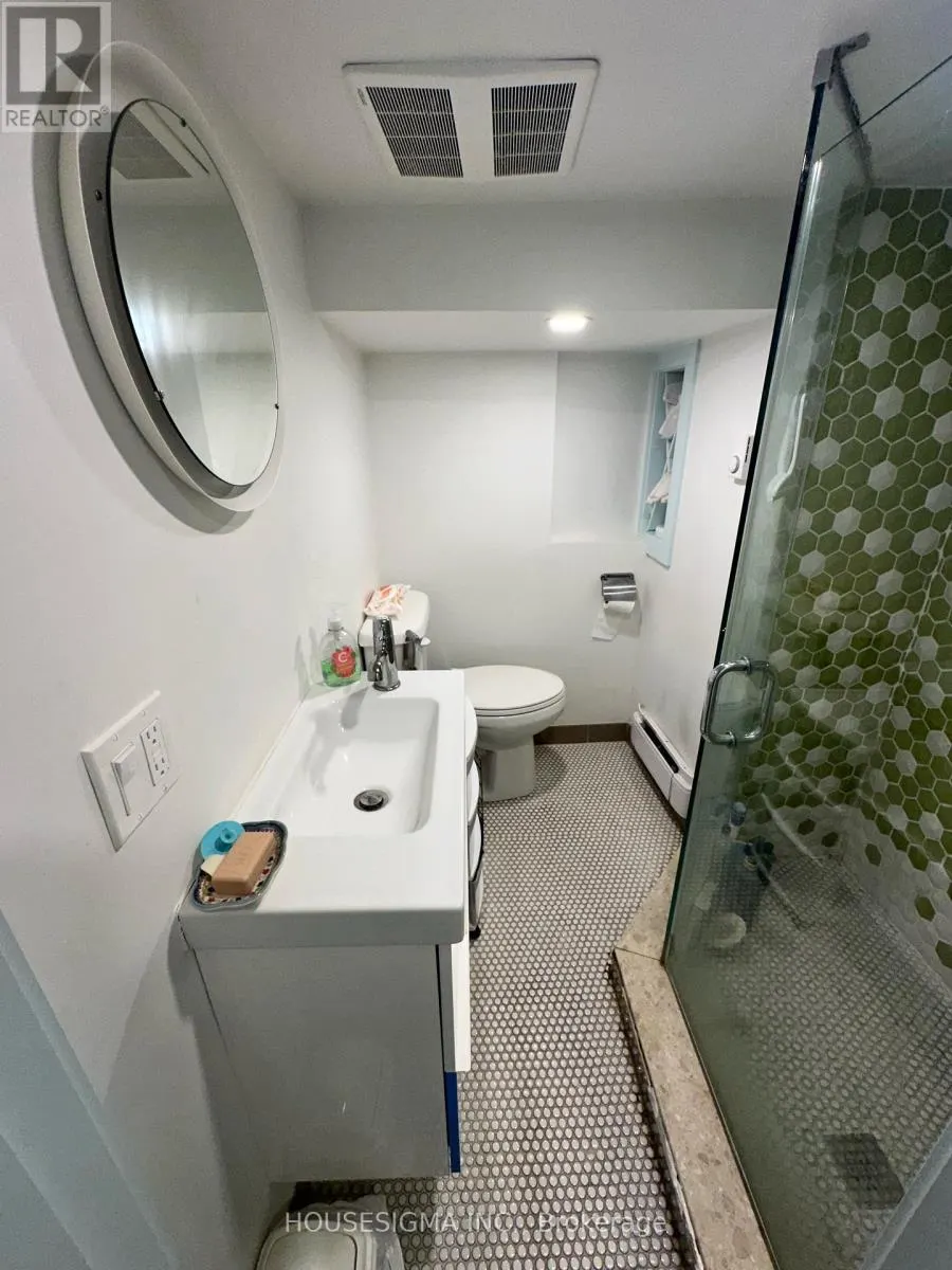 LOWER - 48 EUCLID AVENUE