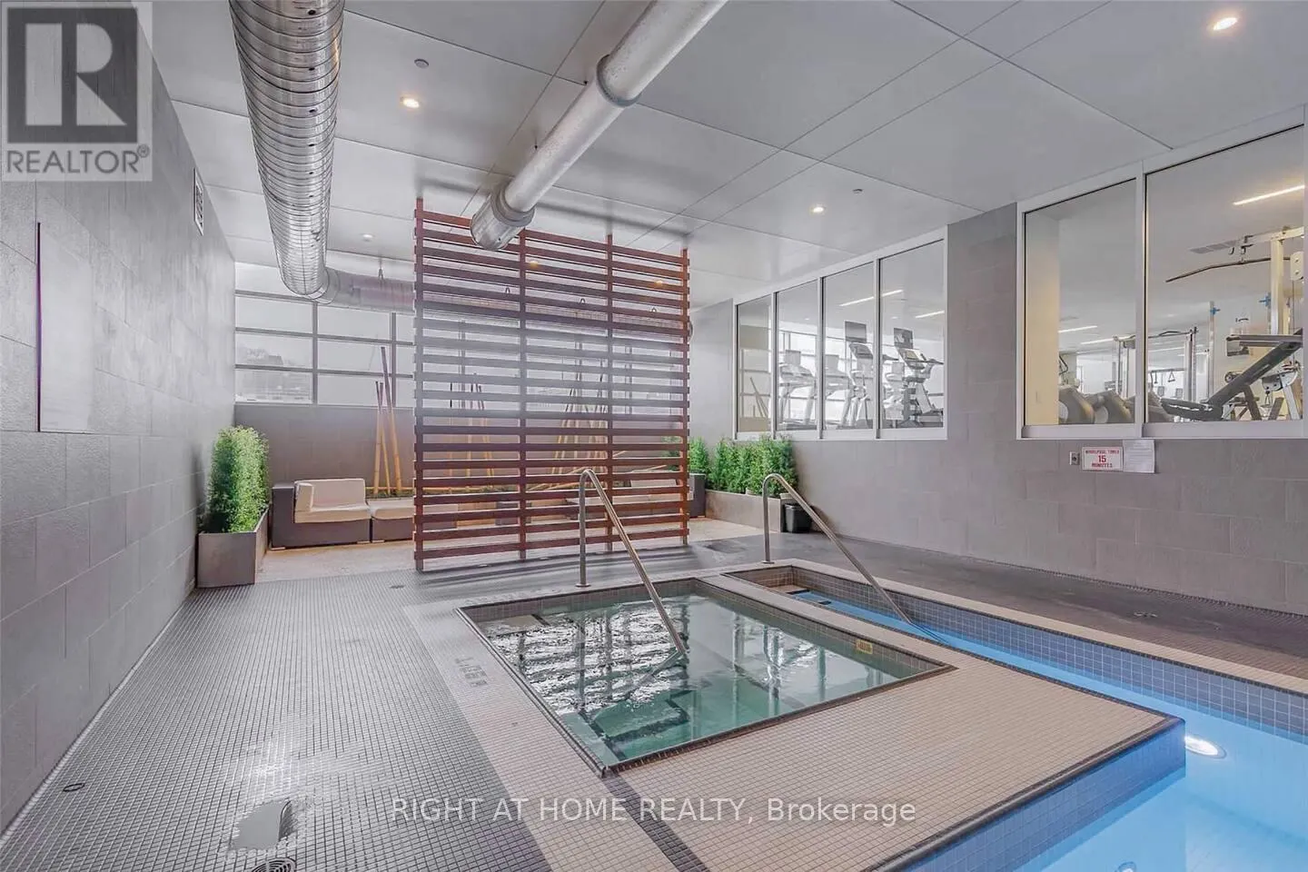 3303 - 15 ICEBOAT TERRACE