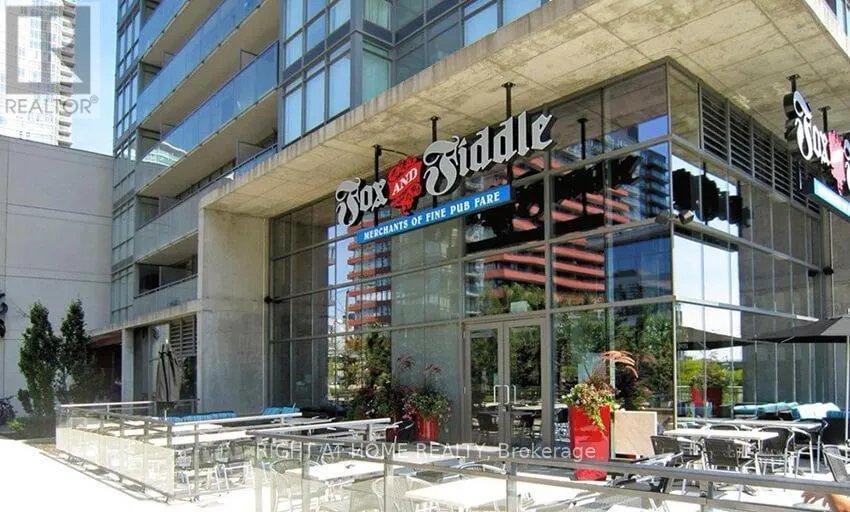 3303 - 15 ICEBOAT TERRACE