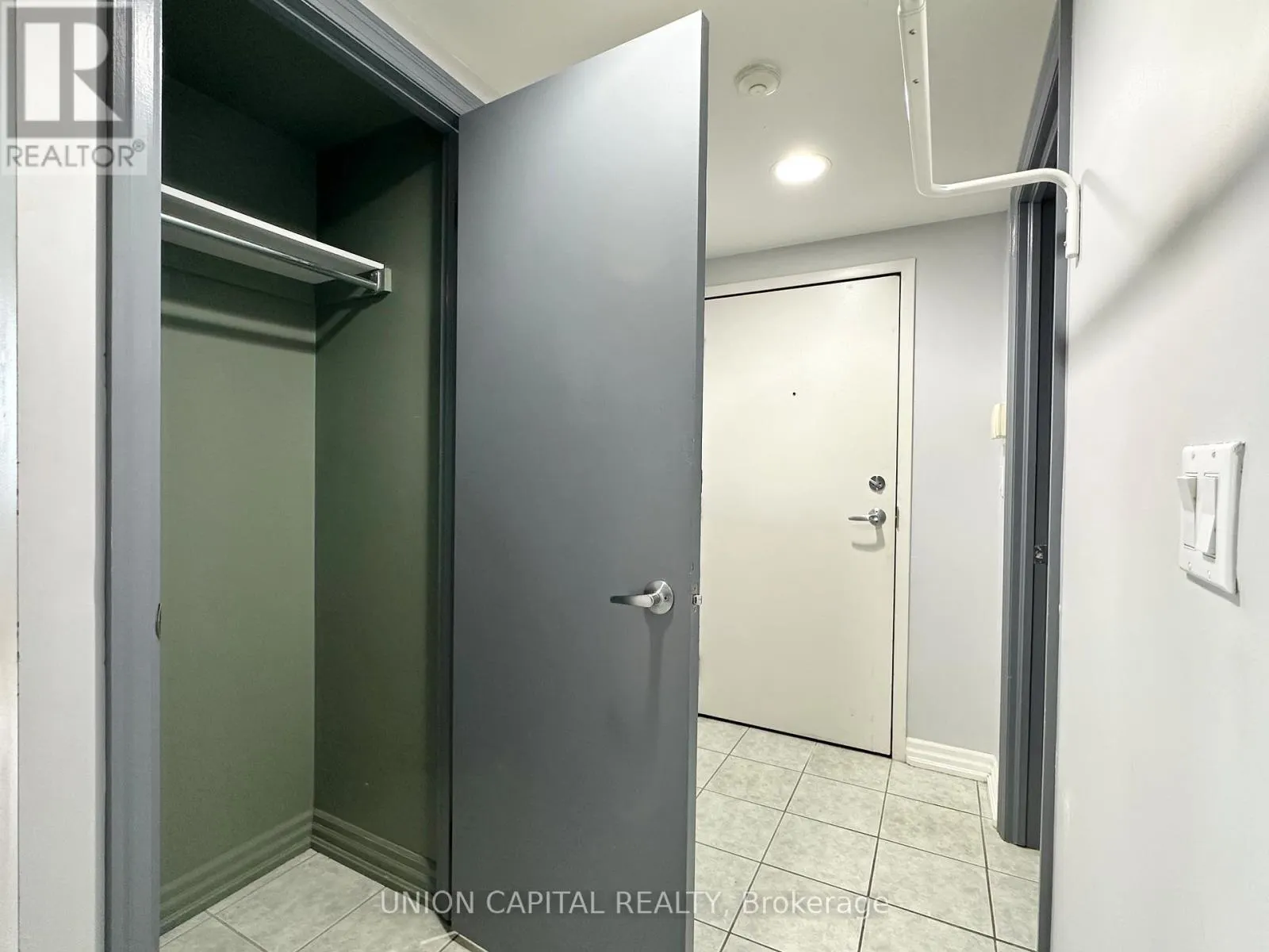 UPH107 - 797 DON MILLS ROAD