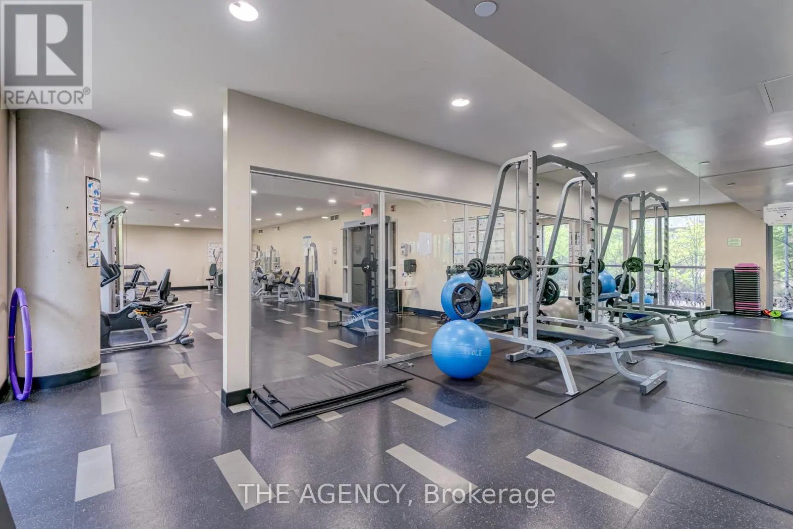 628 - 25 COLE STREET