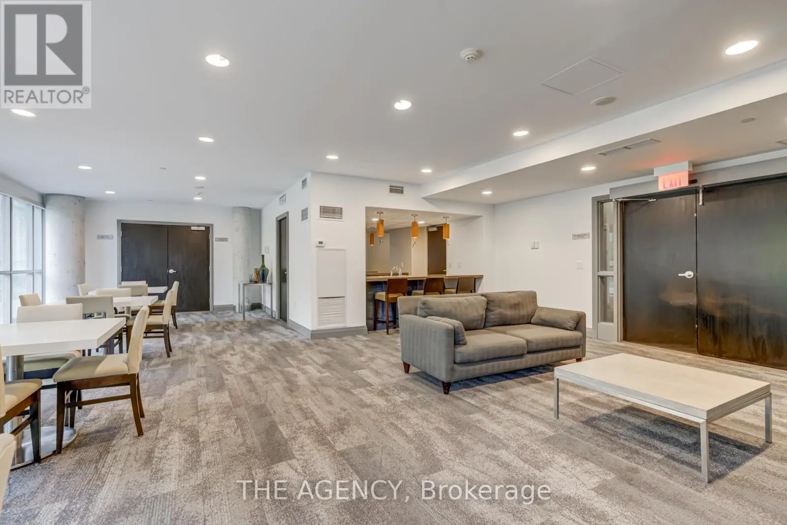 628 - 25 COLE STREET