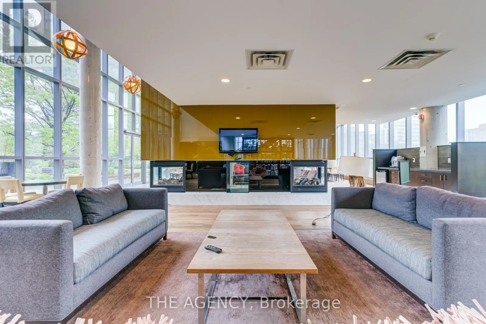 628 - 25 COLE STREET