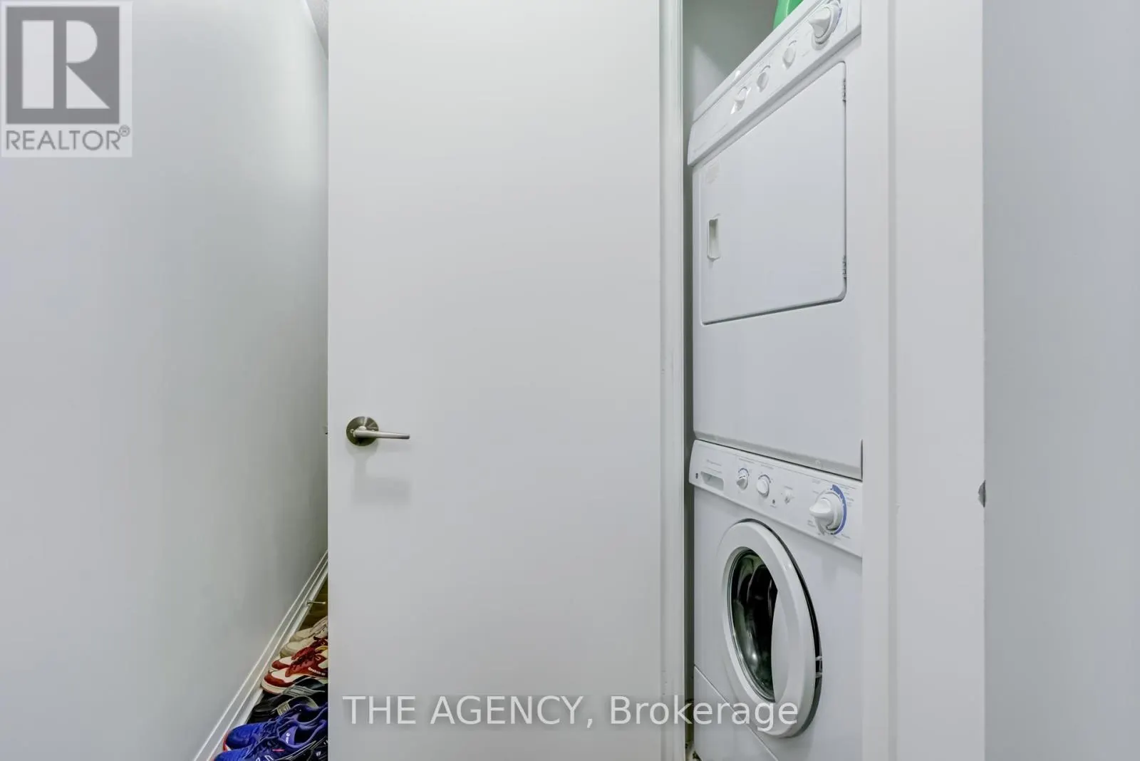 628 - 25 COLE STREET