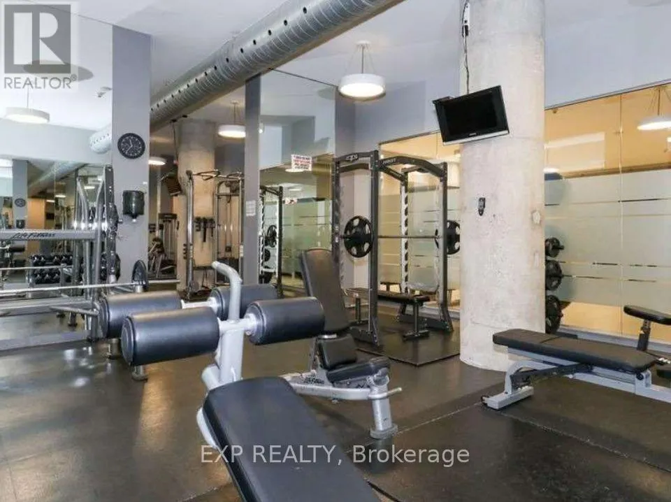 632 - 637 LAKE SHORE BOULEVARD W