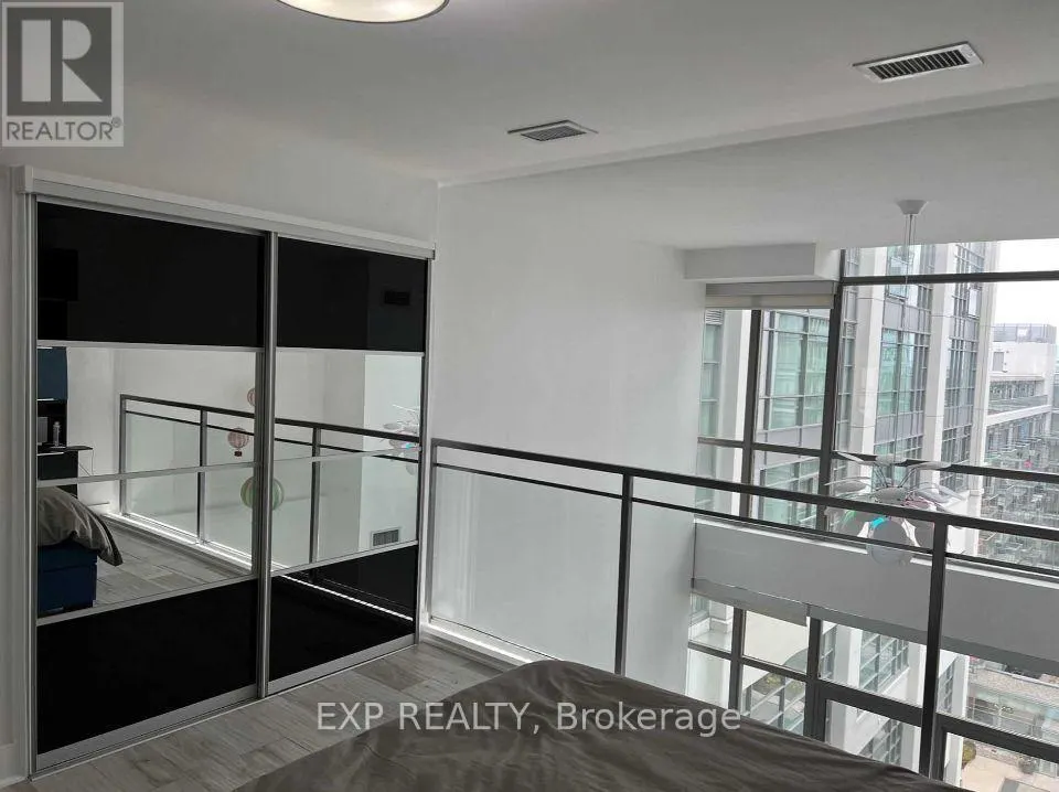 632 - 637 LAKE SHORE BOULEVARD W