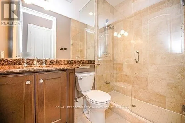 LPH1803 - 20 BLOORVIEW PLACE