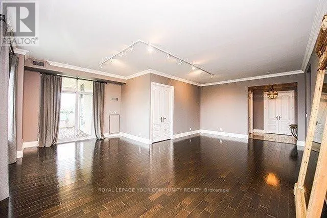 LPH1803 - 20 BLOORVIEW PLACE