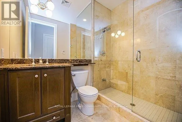 LPH1803 - 20 BLOORVIEW PLACE