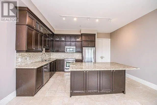 LPH1803 - 20 BLOORVIEW PLACE