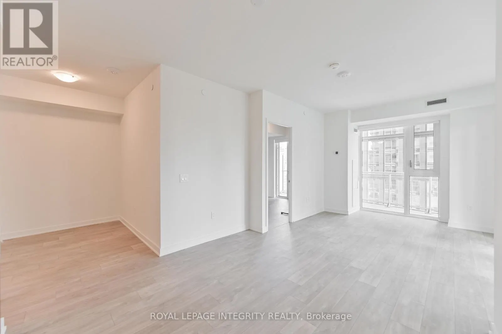 2610 - 100 DALHOUSIE STREET