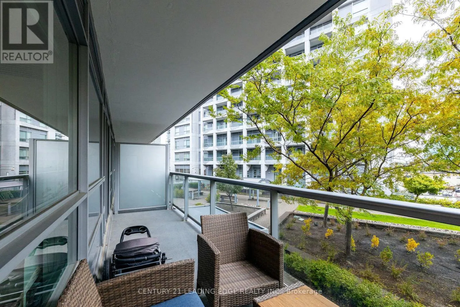 216 - 2035 SHEPPARD AVENUE E