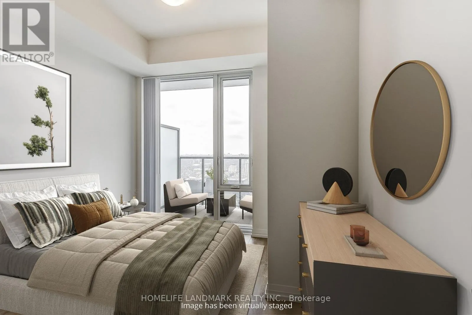 4627 - 28 WIDMER STREET