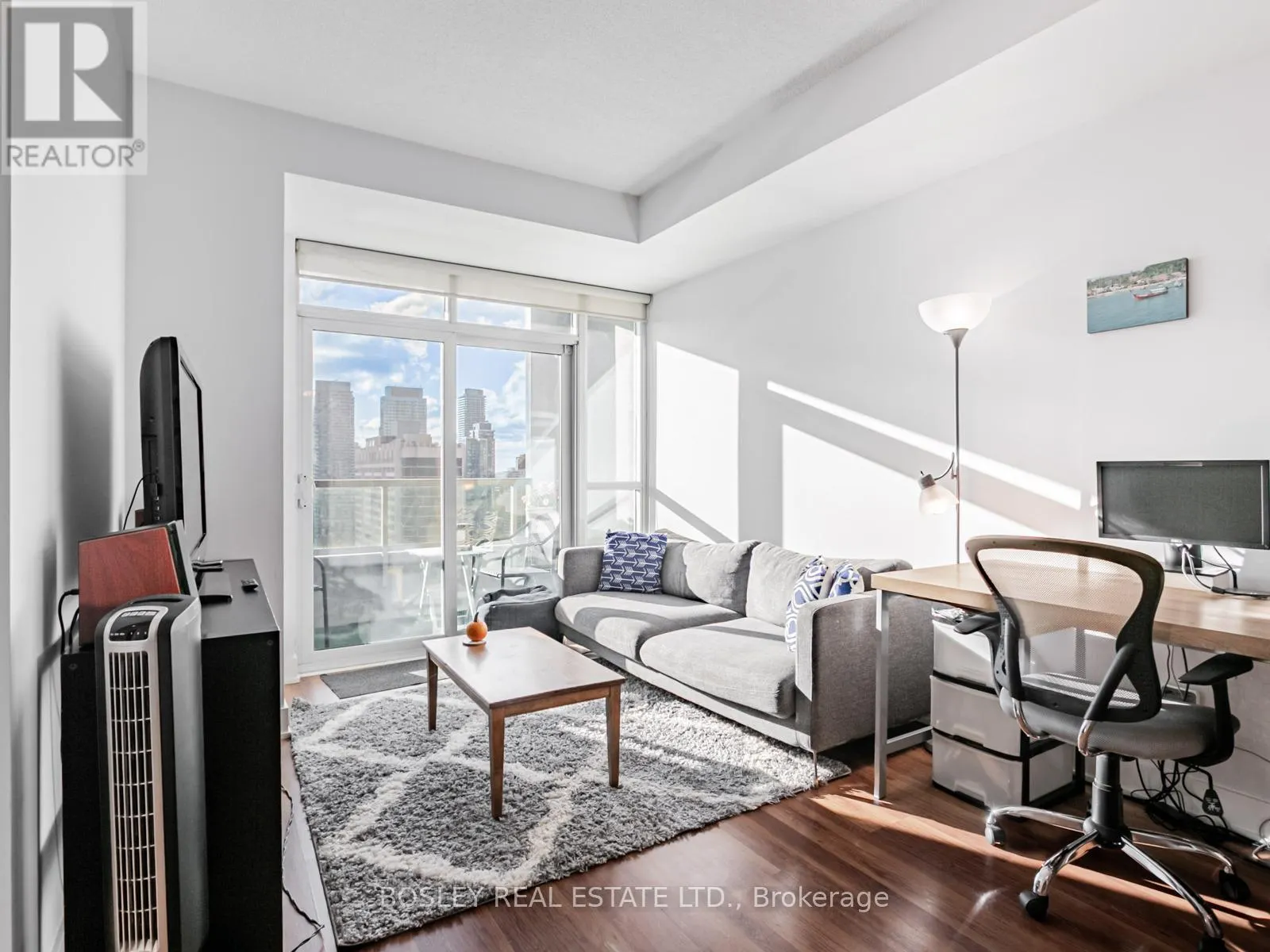 2410 - 120 HOMEWOOD AVENUE