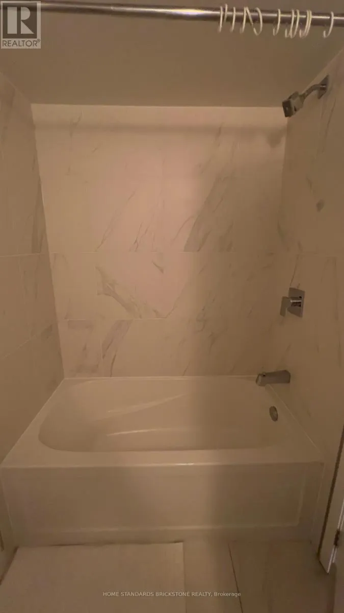 437 - 31 TIPPETT ROAD