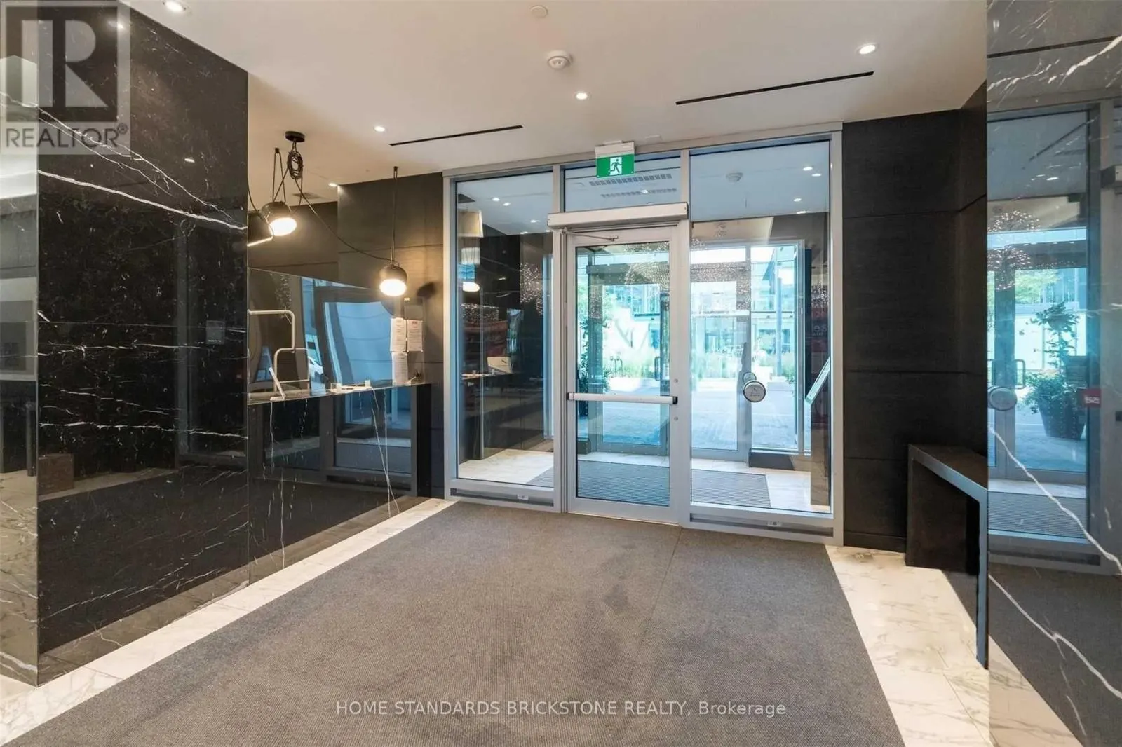 437 - 31 TIPPETT ROAD