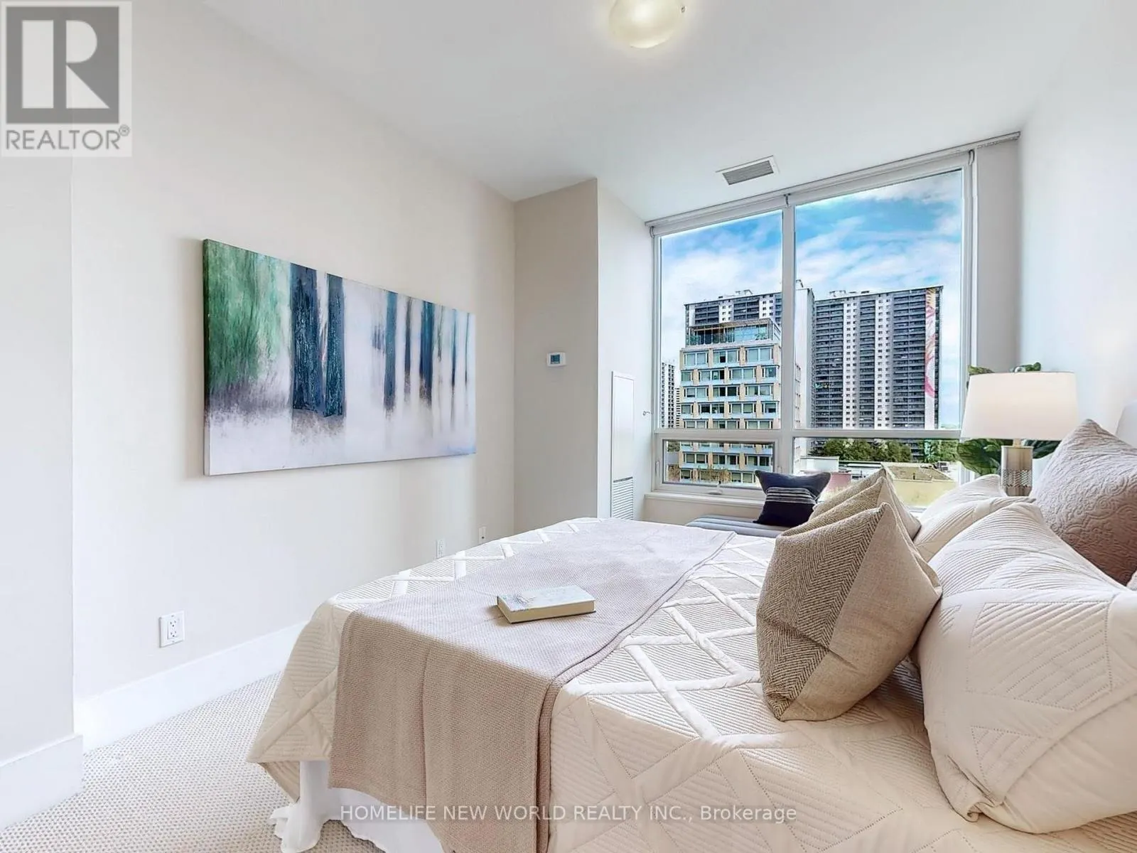 621 - 120 HOMEWOOD AVENUE