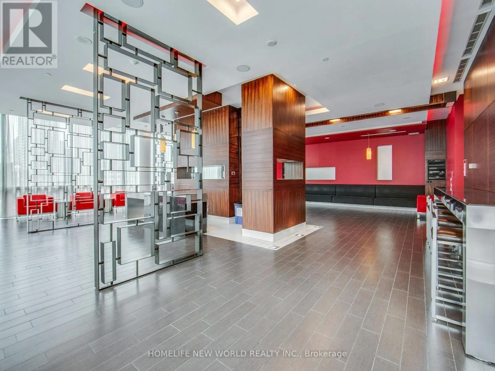 621 - 120 HOMEWOOD AVENUE