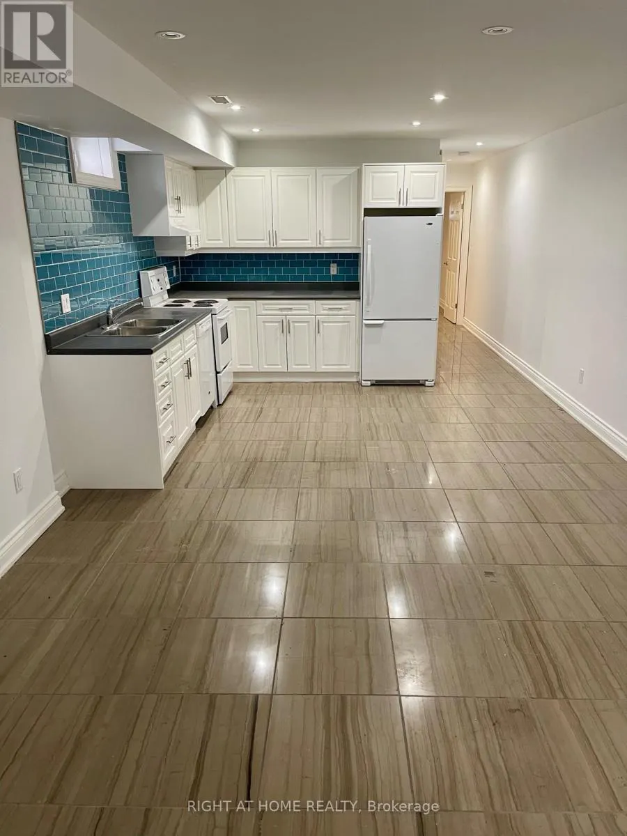 BASEMENT - 76 OXFORD STREET