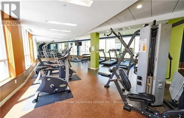 2612 - 10 NORTHTOWN WAY