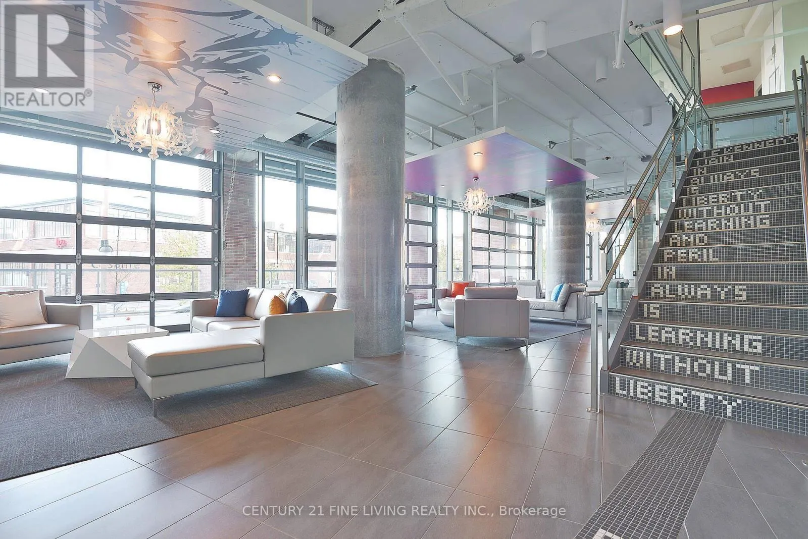 2211 - 150 EAST LIBERTY STREET