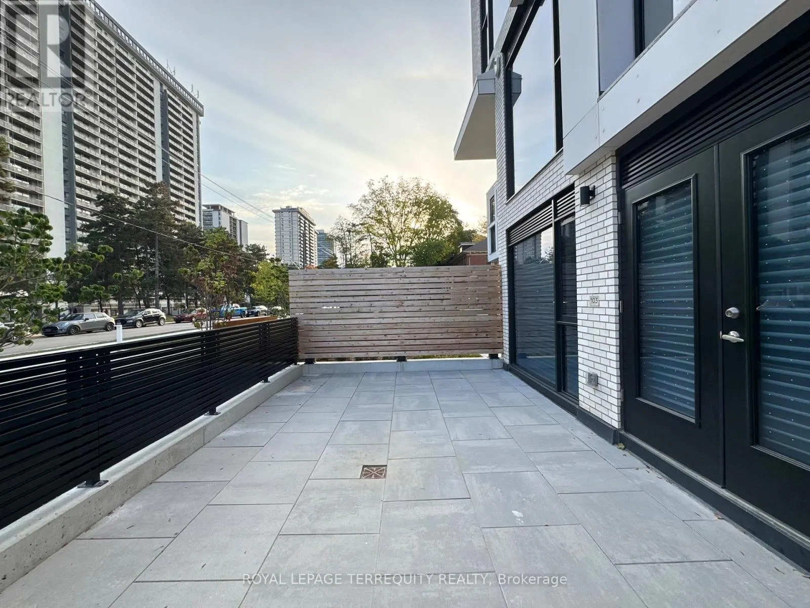 103 - 200 KEEWATIN AVENUE