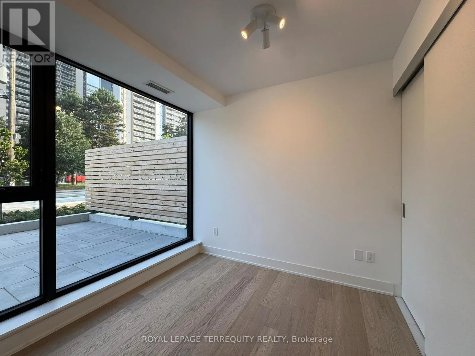 103 - 200 KEEWATIN AVENUE