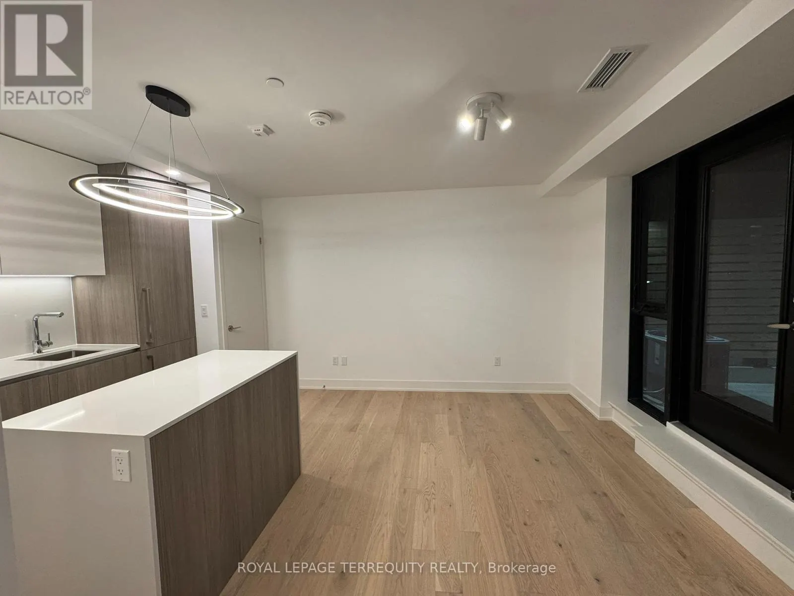 103 - 200 KEEWATIN AVENUE