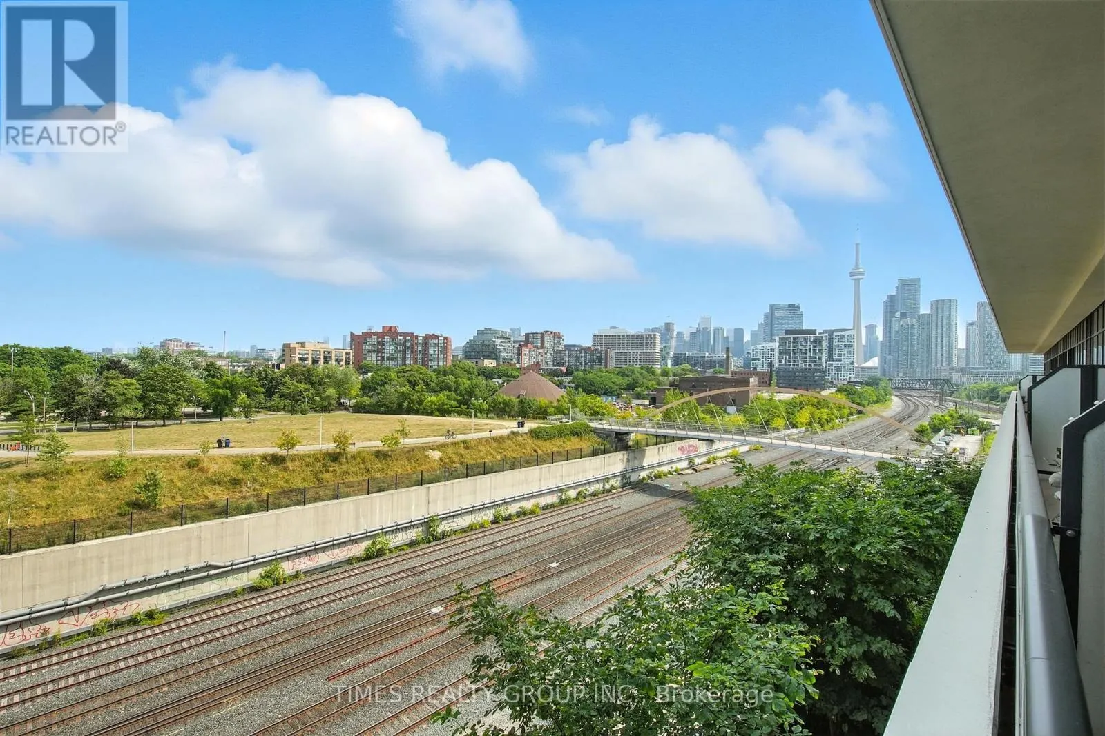 413 - 50 ORDNANCE STREET