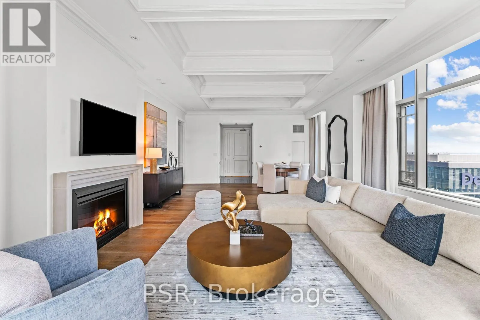 4804 - 311 BAY STREET