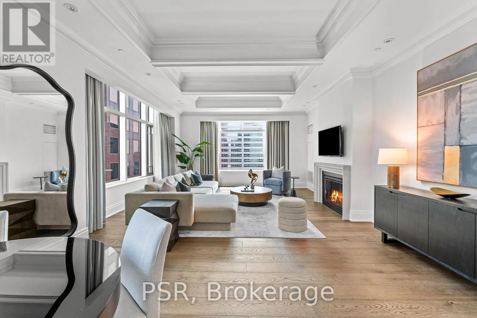 4804 - 311 BAY STREET