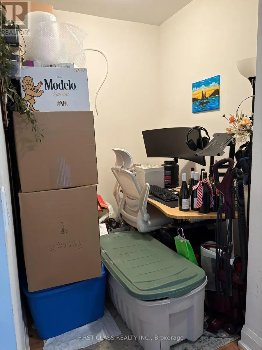 1612 - 68 CANTERBURY PLACE